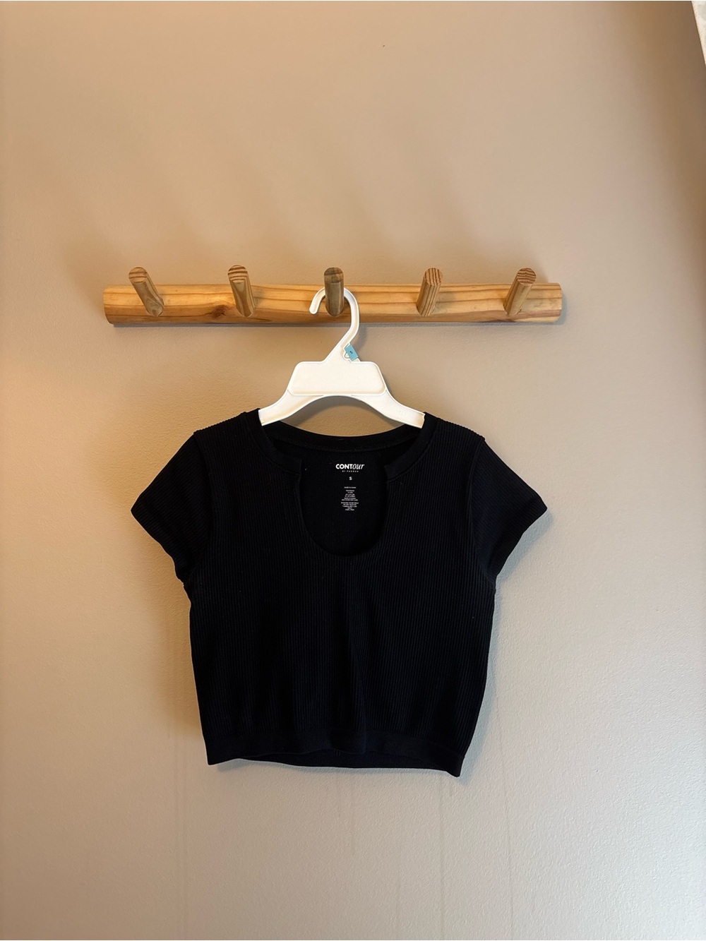 Women’s Black Short Sleeve Top